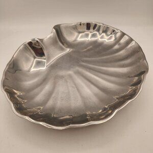 Vintage Wilton Armetale RWP Clam Shell Heat and Fire Resistant Serving Platter